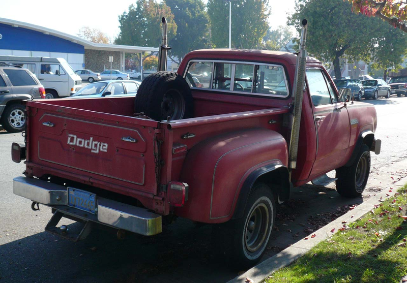 Illustration for article titled 1978 Dodge D150 Power Wagon